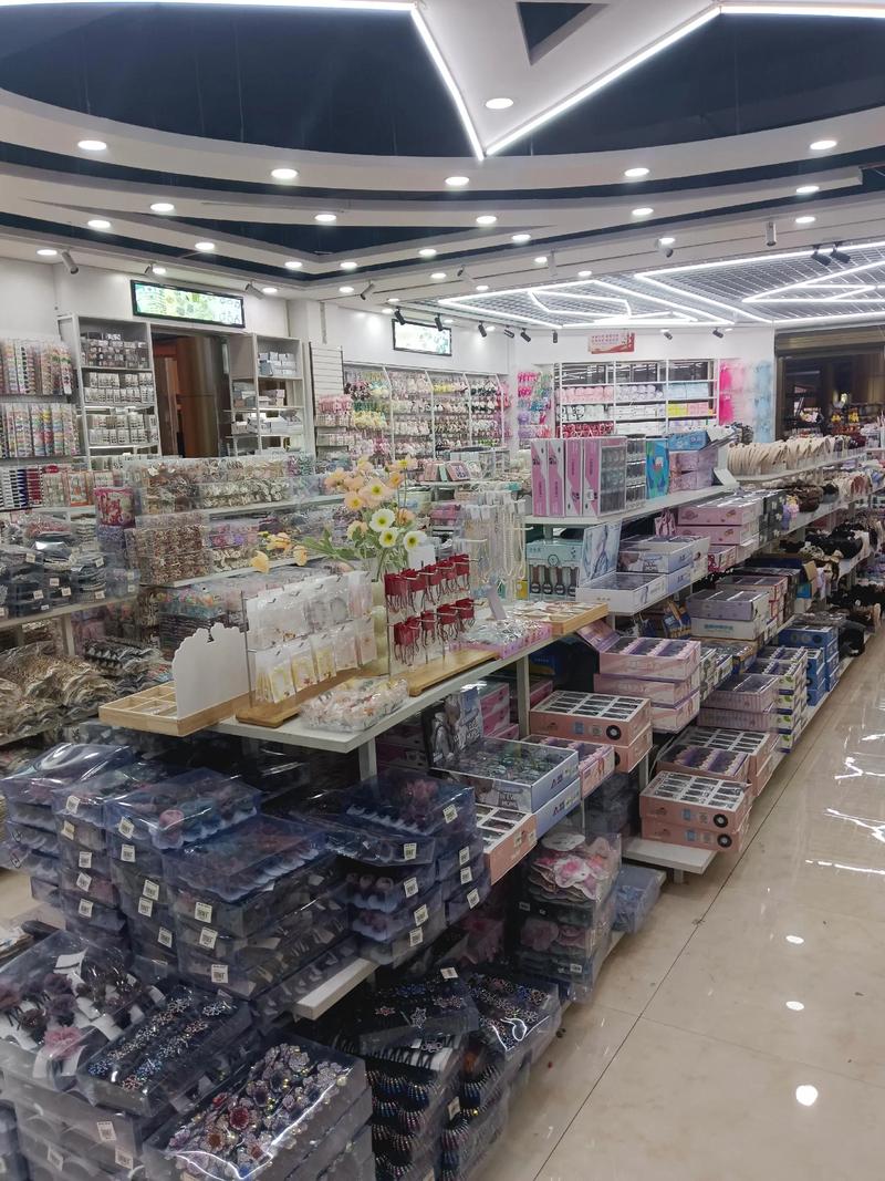 进出口贸易公司的注册，对于想要投身于国际市场的企业来说是一项关键步骤。那么，在上海注册一家进出口贸易公司需要哪些具体流程和条件呢？